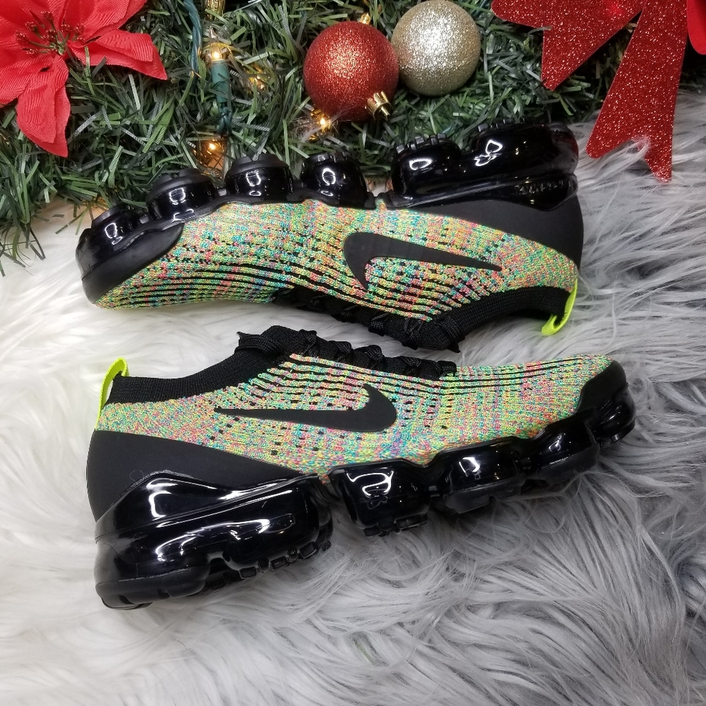 Women’s Nike Air Vapornax Flyknit 3 Size 8.5